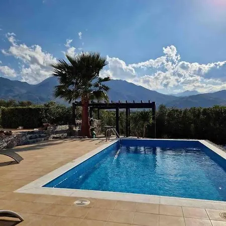 Marina Villa Dhramia