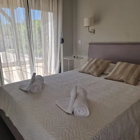 Marina Villa Dhramia
